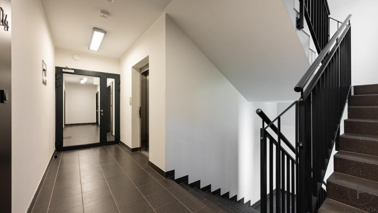 Flatbook - City Center Spa Apartments Torunska Гданьск Экстерьер фото